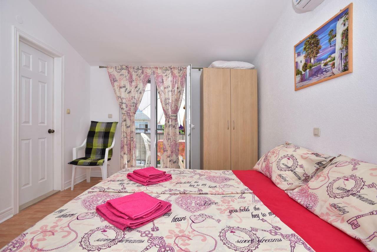 Studio Apartments Antonio Макарска Экстерьер фото
